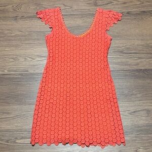 Yoana Baraschi Coral Orange Lace Appliqué Shift Dress Sz 8Textured Scalloped Hem